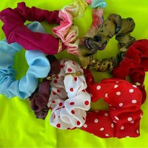 Colorful Mixed Scrunchie Set from Gold line